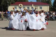 Yanaulsky, Burz On July 6, five municipalities of the republic received the participants of the VI World Folkloriada CIOFF®?. Colorful concert programs were held in Nurimanovsky, Karaidelsky, Yanaulsky, Burz